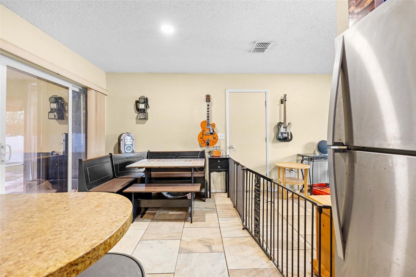 10196 Heathcliff St Property Photo 13