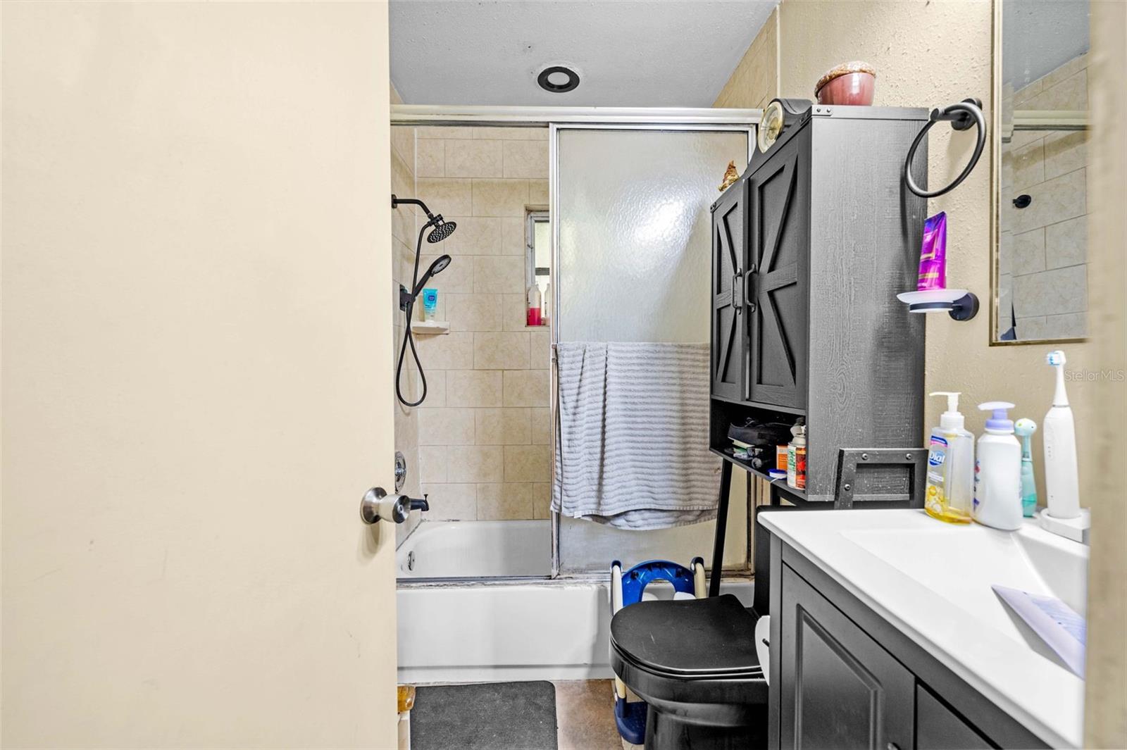 10196 Heathcliff St Property Photo 28