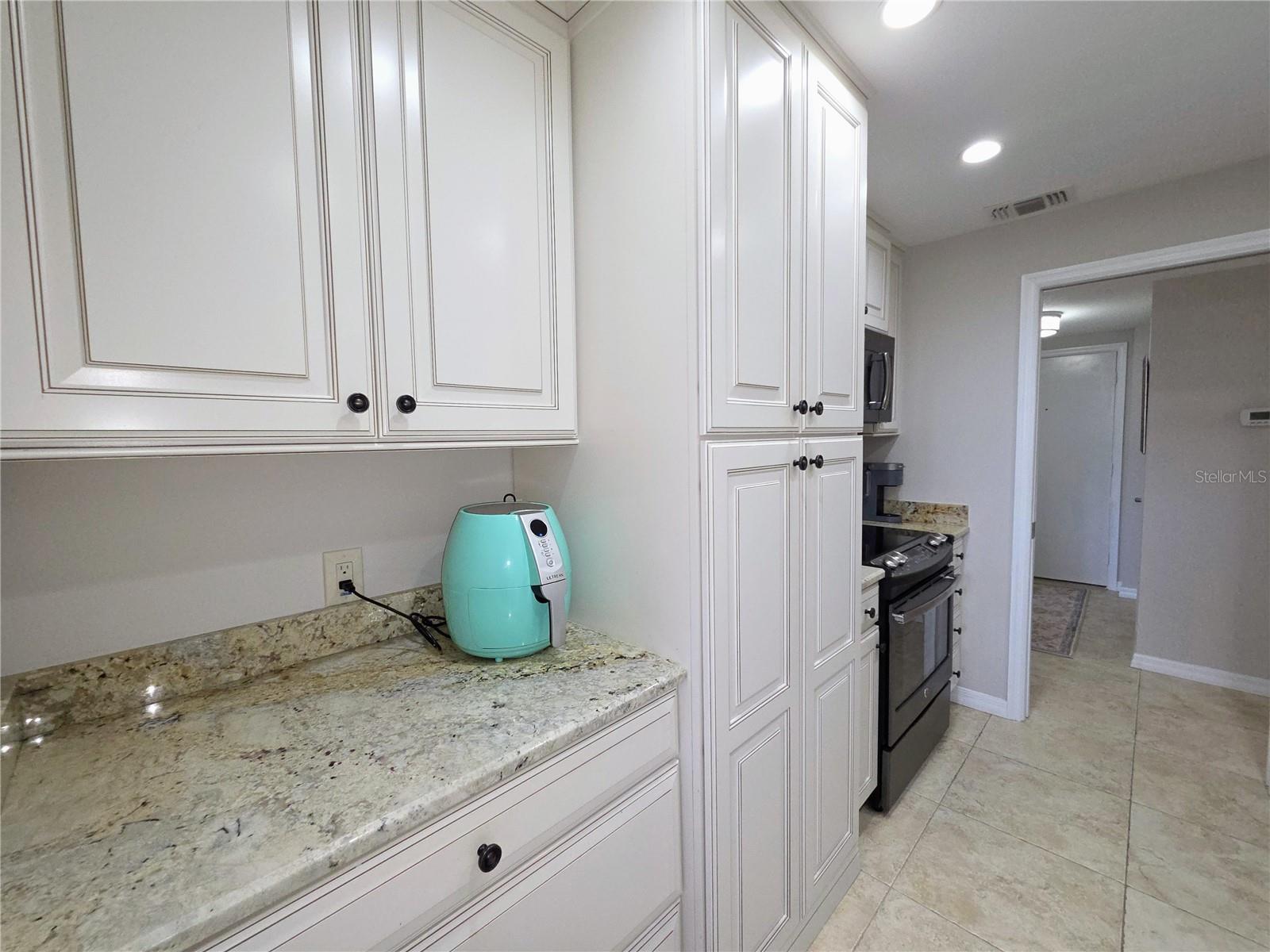 3820 Gulf Blvd #108 Property Photo 10