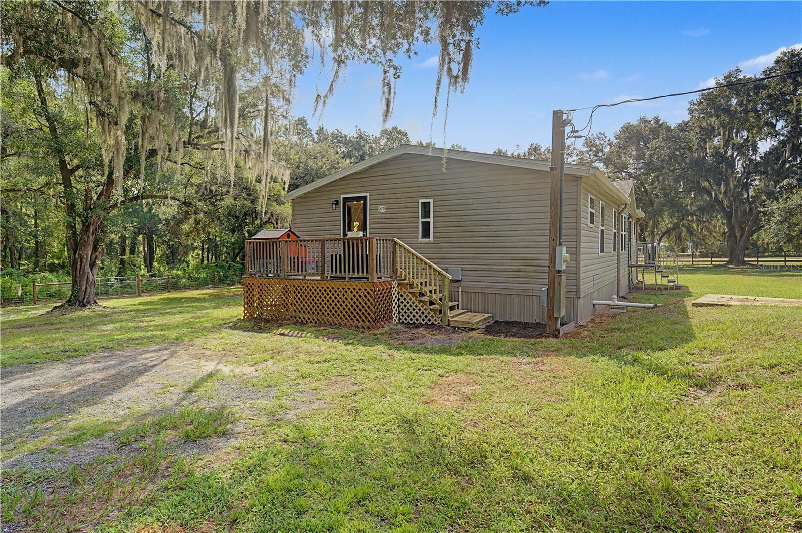 3935 Ewell Rd Property Photo 1
