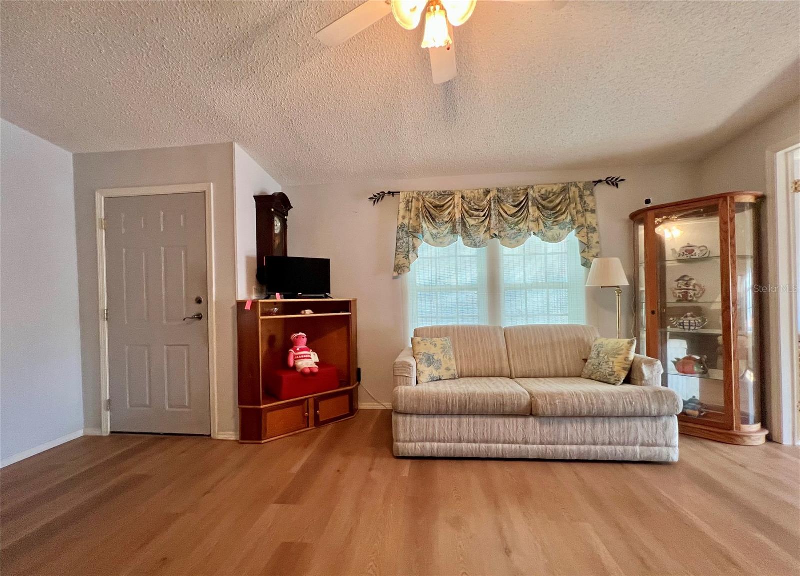 51 Pindo Palm St E Property Photo 14