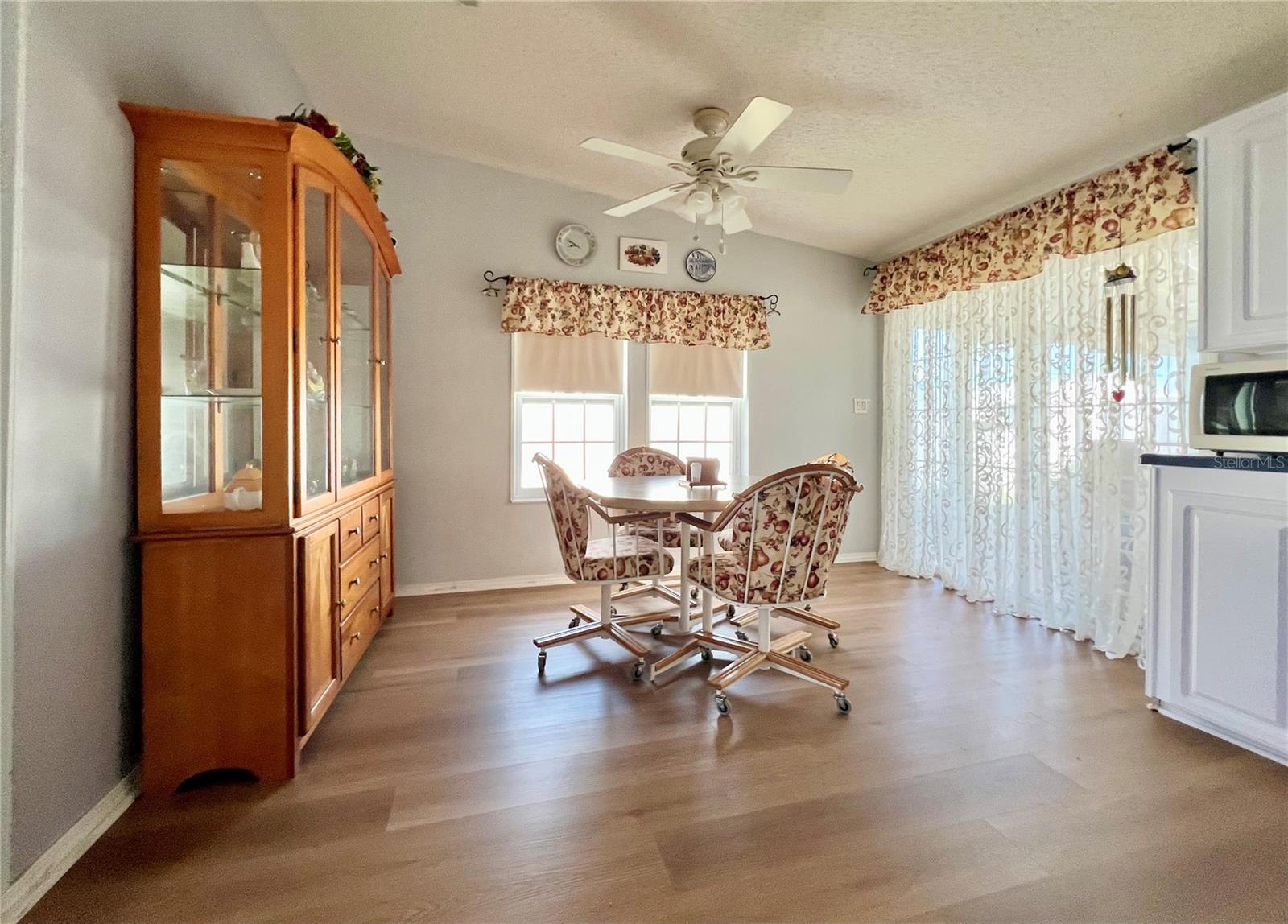 51 Pindo Palm St E Property Photo 31