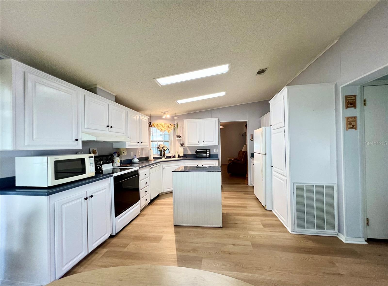 51 Pindo Palm St E Property Photo 40