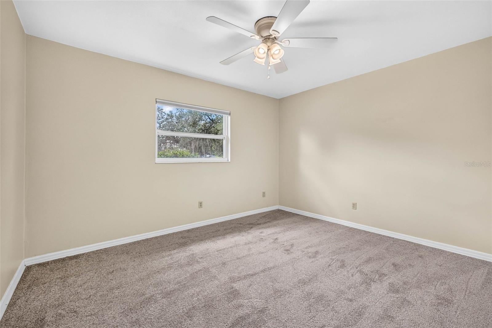 614 N Sylvan Dr Property Photo 39