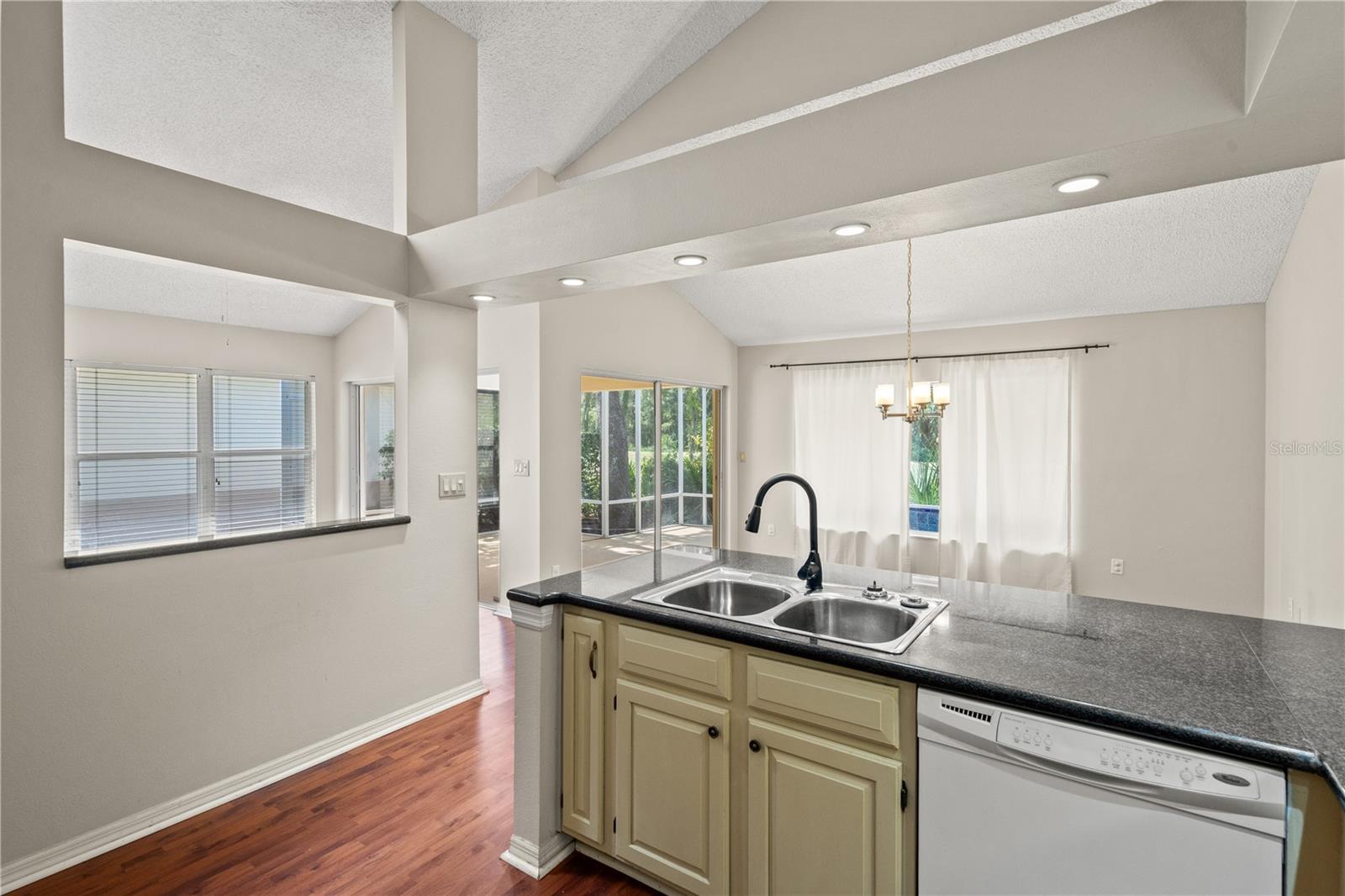 6005 Fairway Palms Ct Property Photo 17