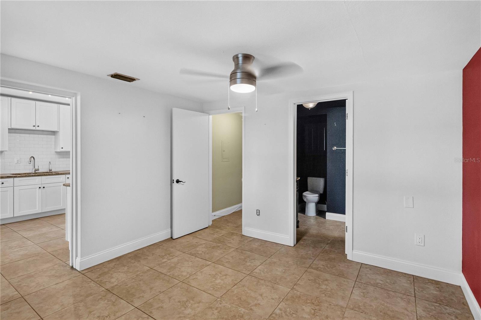 2125 N Hercules Ave Property Photo 14