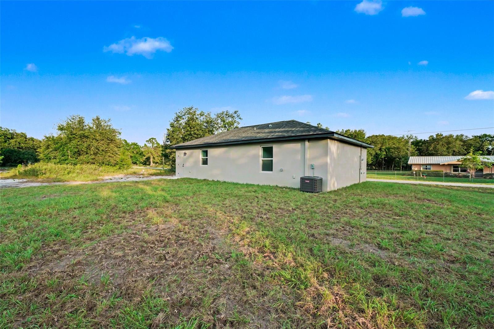 2922 W Perry Rd Property Photo 20