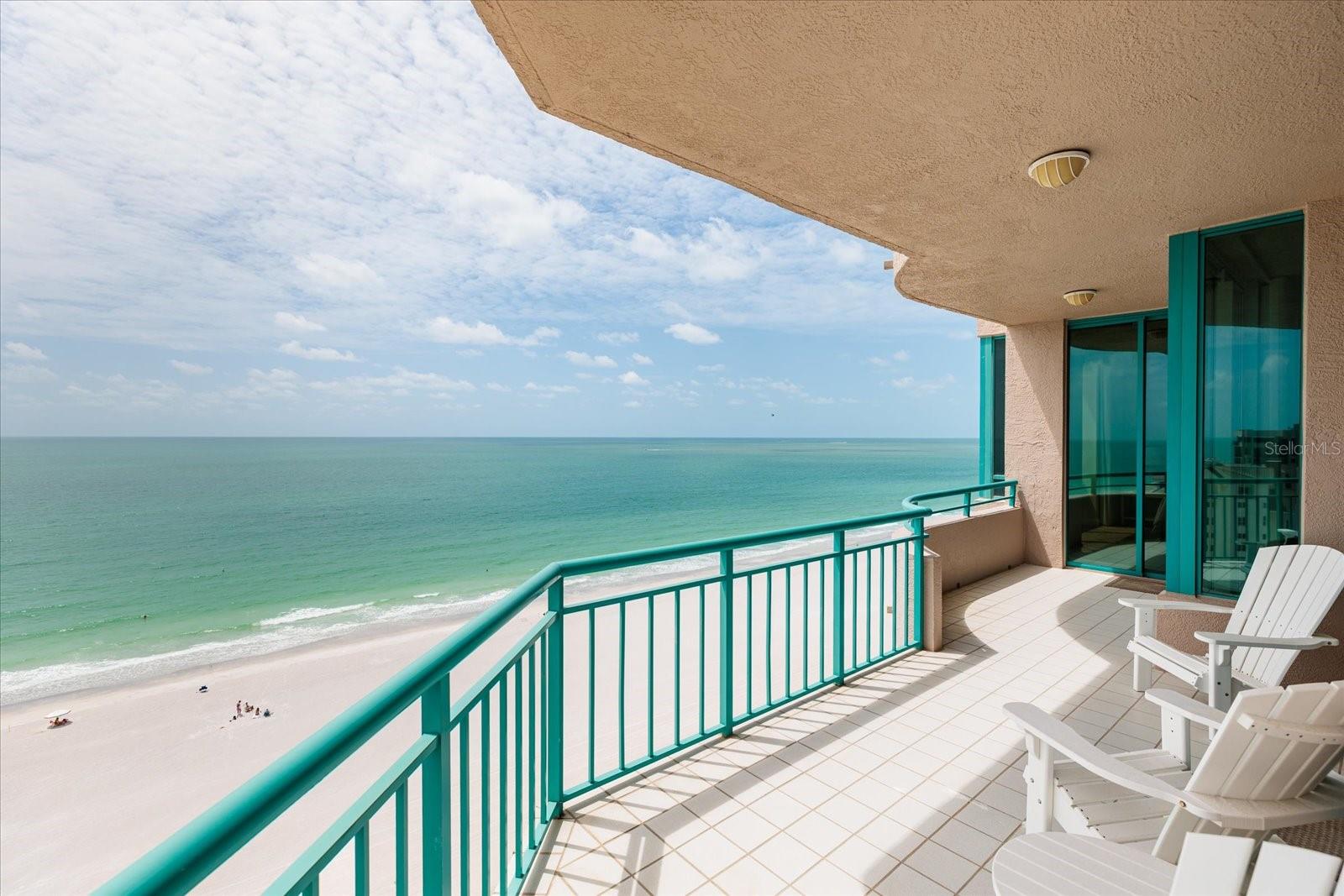 1560 Gulf Blvd #1101 Property Photo 28