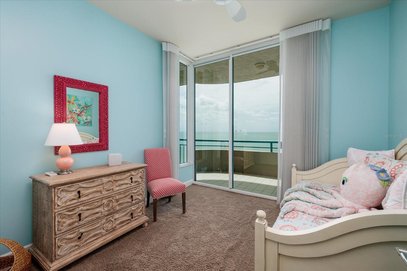 1560 Gulf Blvd #1101 Property Photo 33