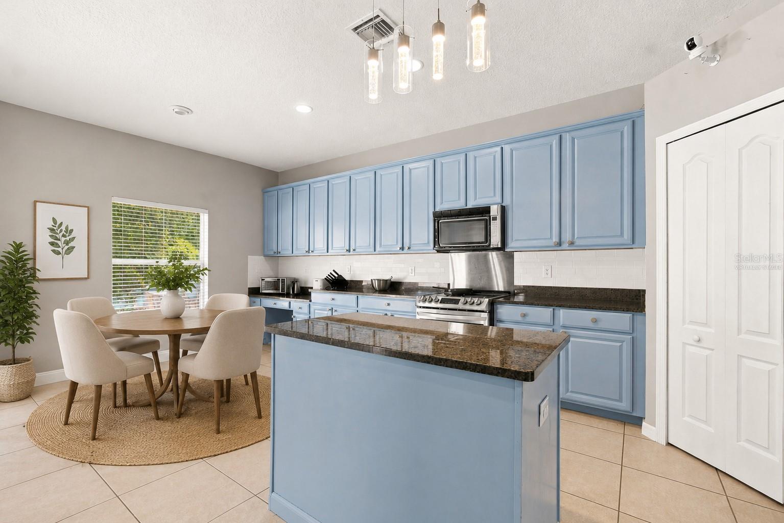 10637 Liberty Bell Dr Property Photo 13