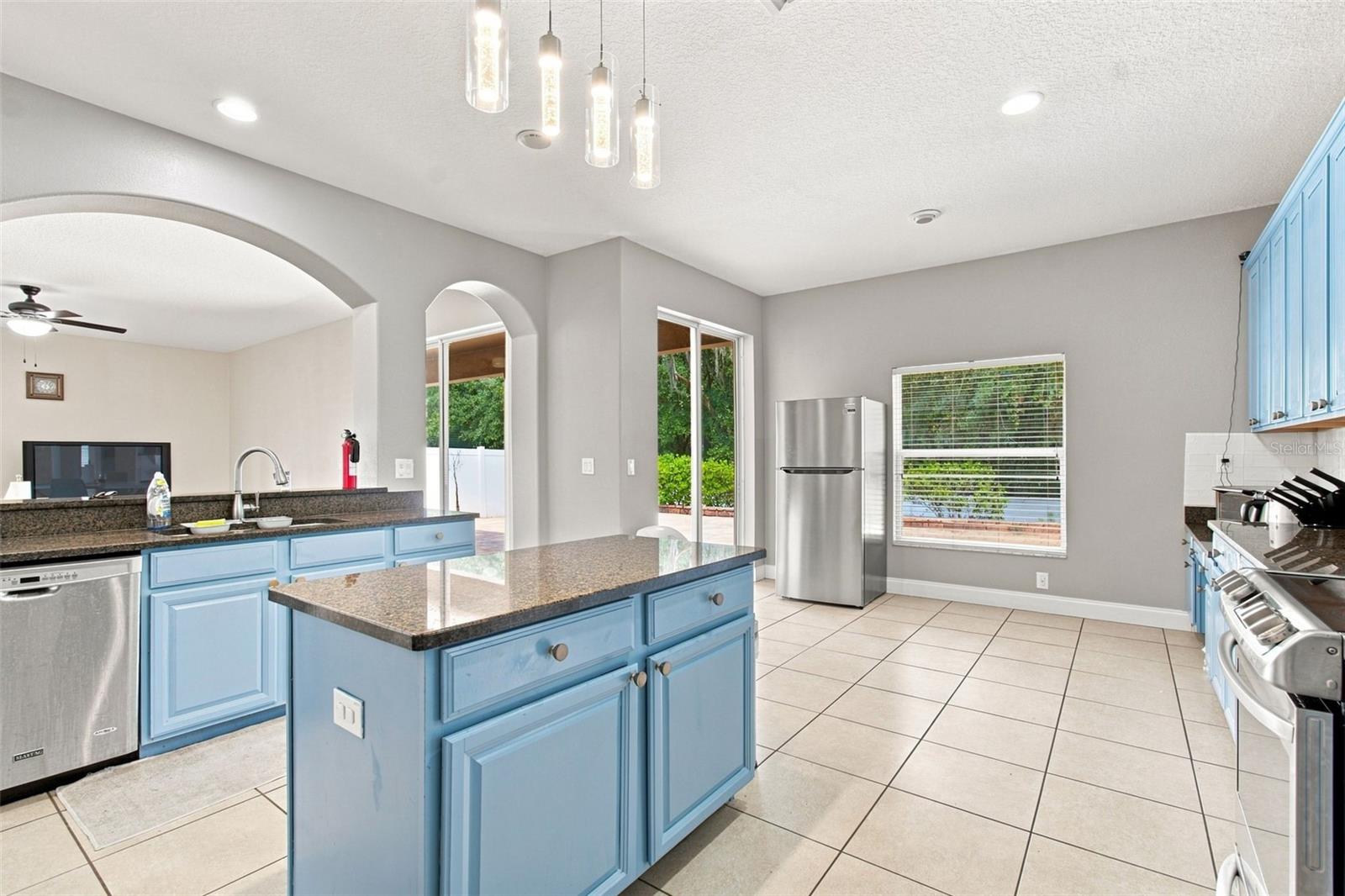 10637 Liberty Bell Dr Property Photo 16