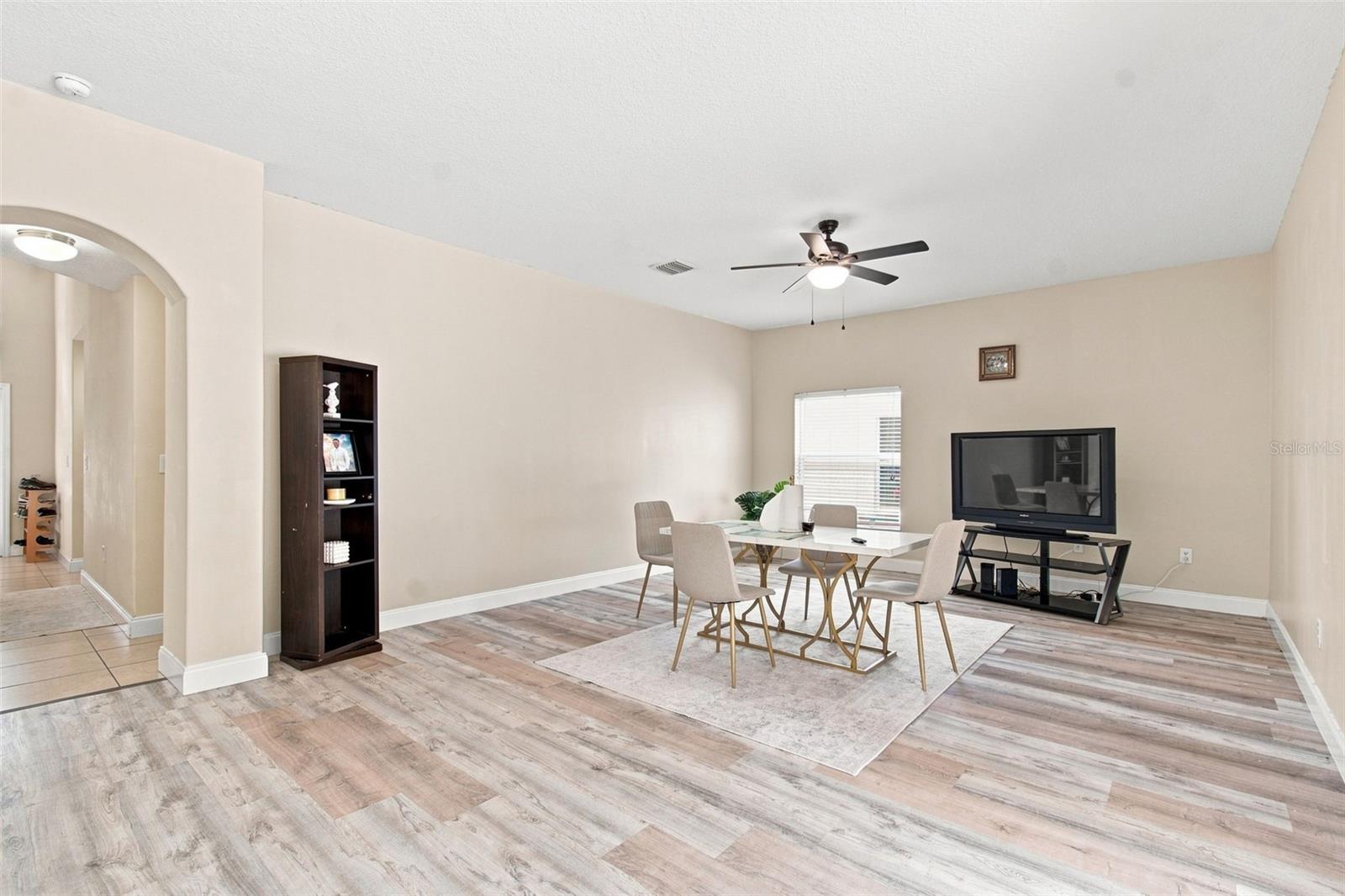 10637 Liberty Bell Dr Property Photo 23