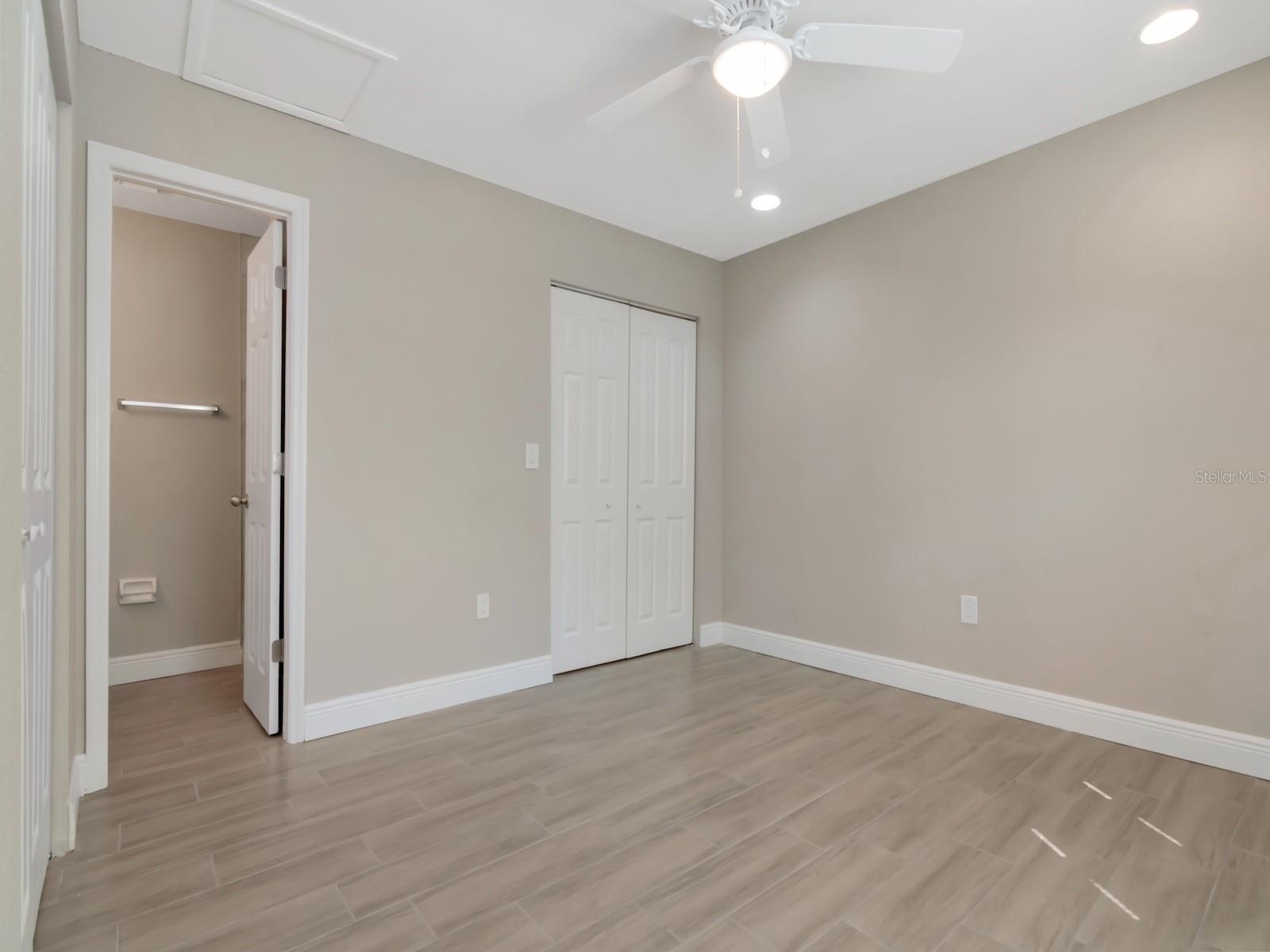 1207 62nd Ave E Property Photo 10