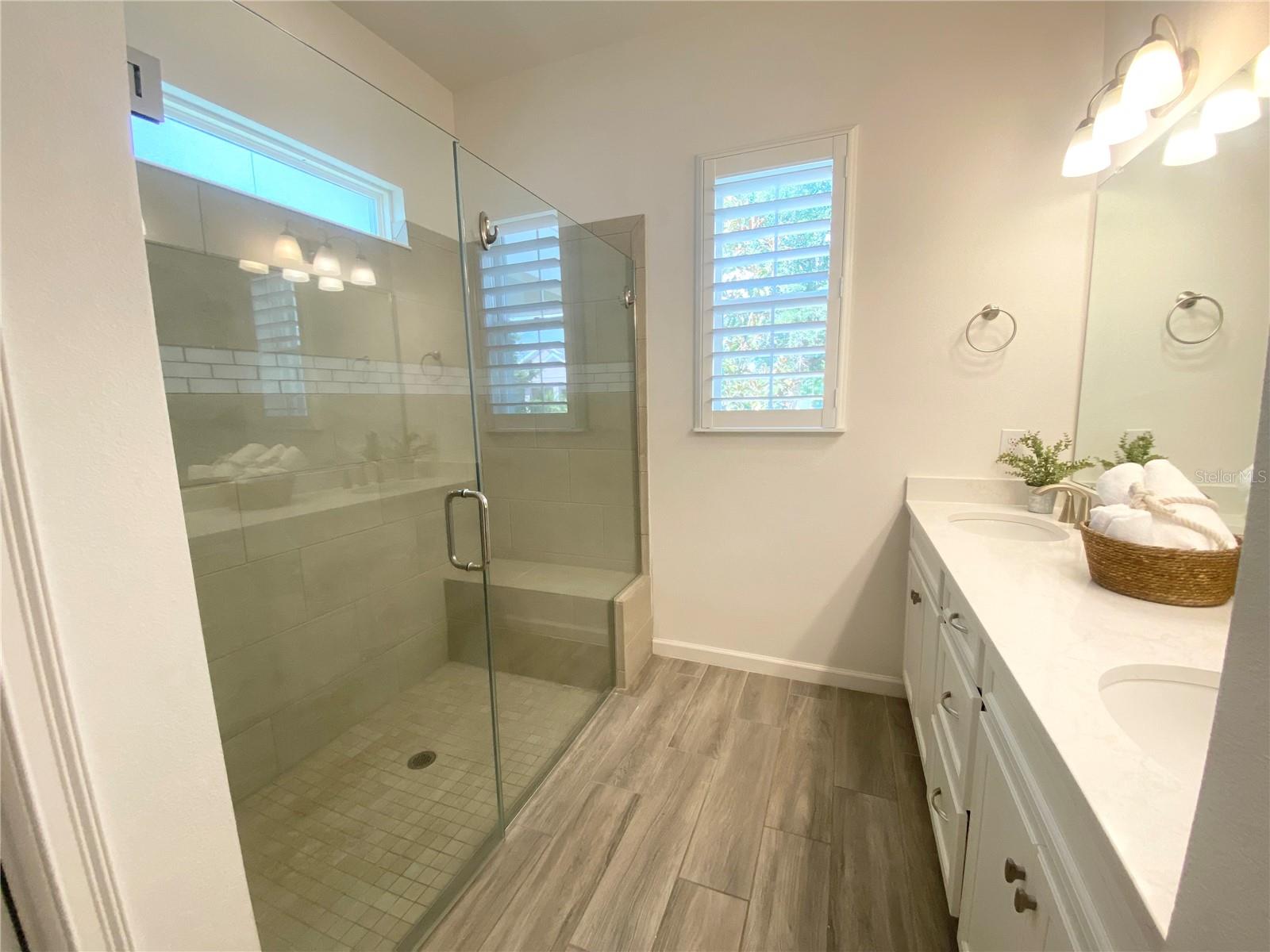 724 Winterside Dr Property Photo 28
