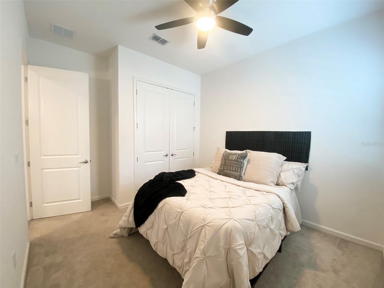 724 Winterside Dr Property Photo 41