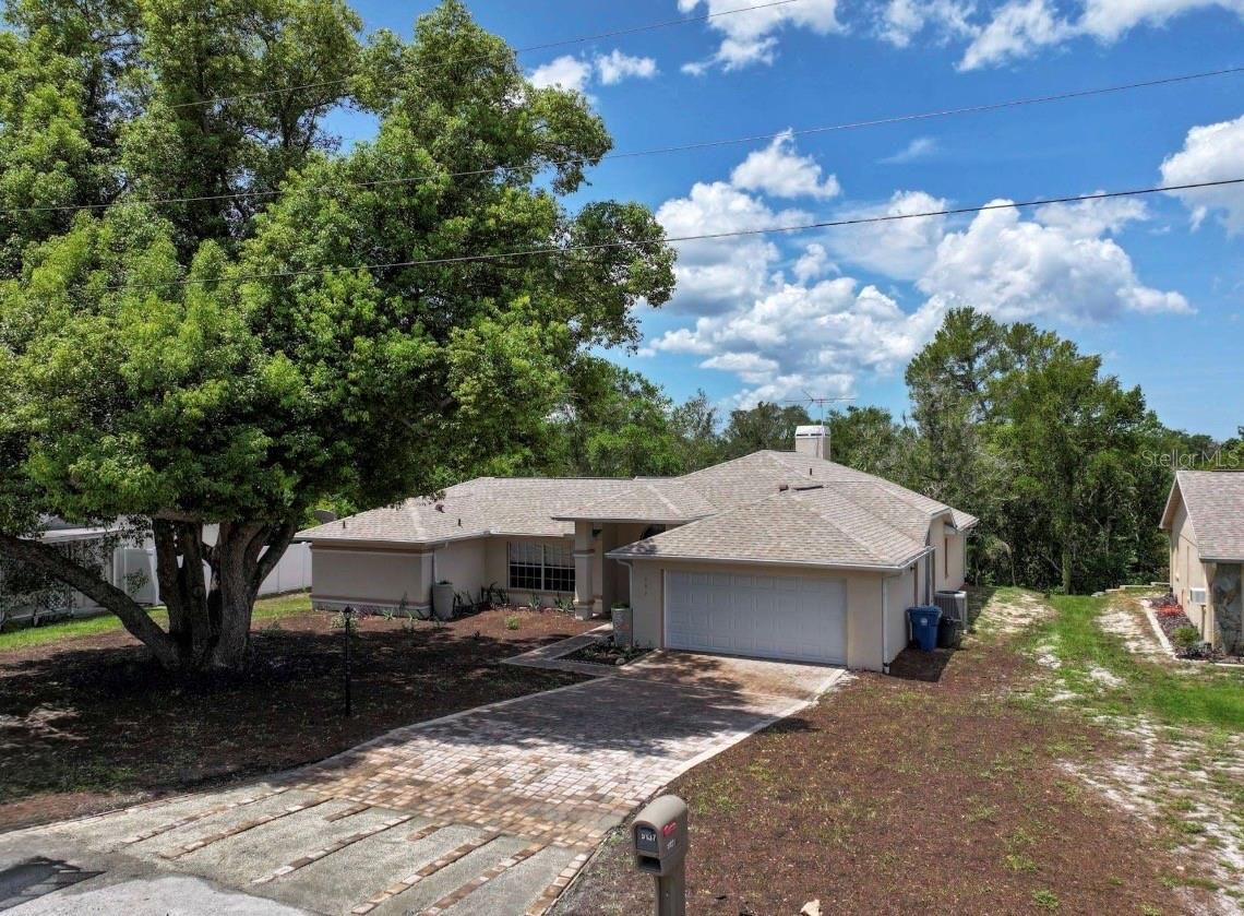 5137 Montford Cir Property Photo 3