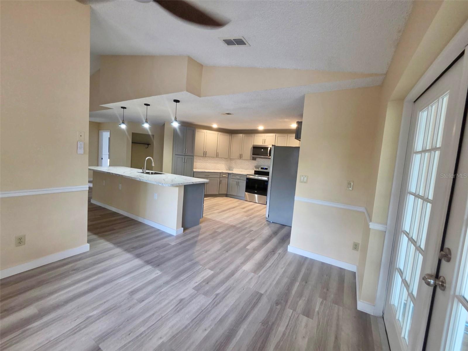5137 Montford Cir Property Photo 7