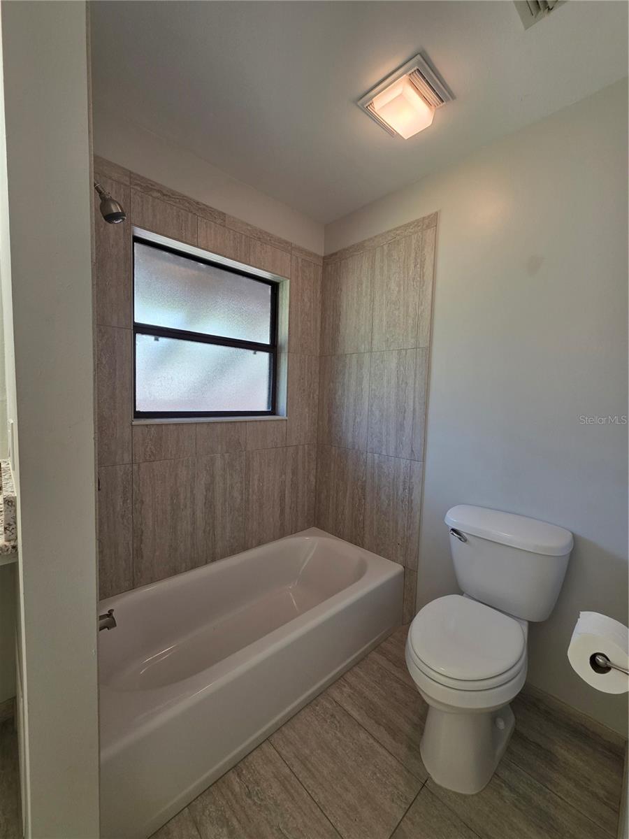 4045 Bluff Oak Ct Property Photo 19
