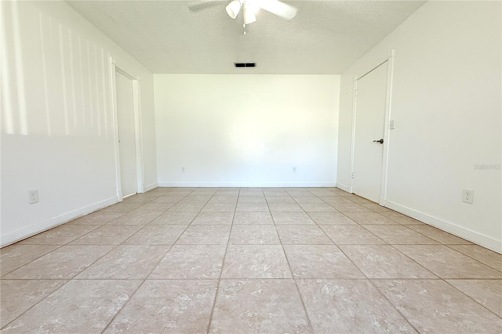 1913 Firethorn Ct Property Photo 51