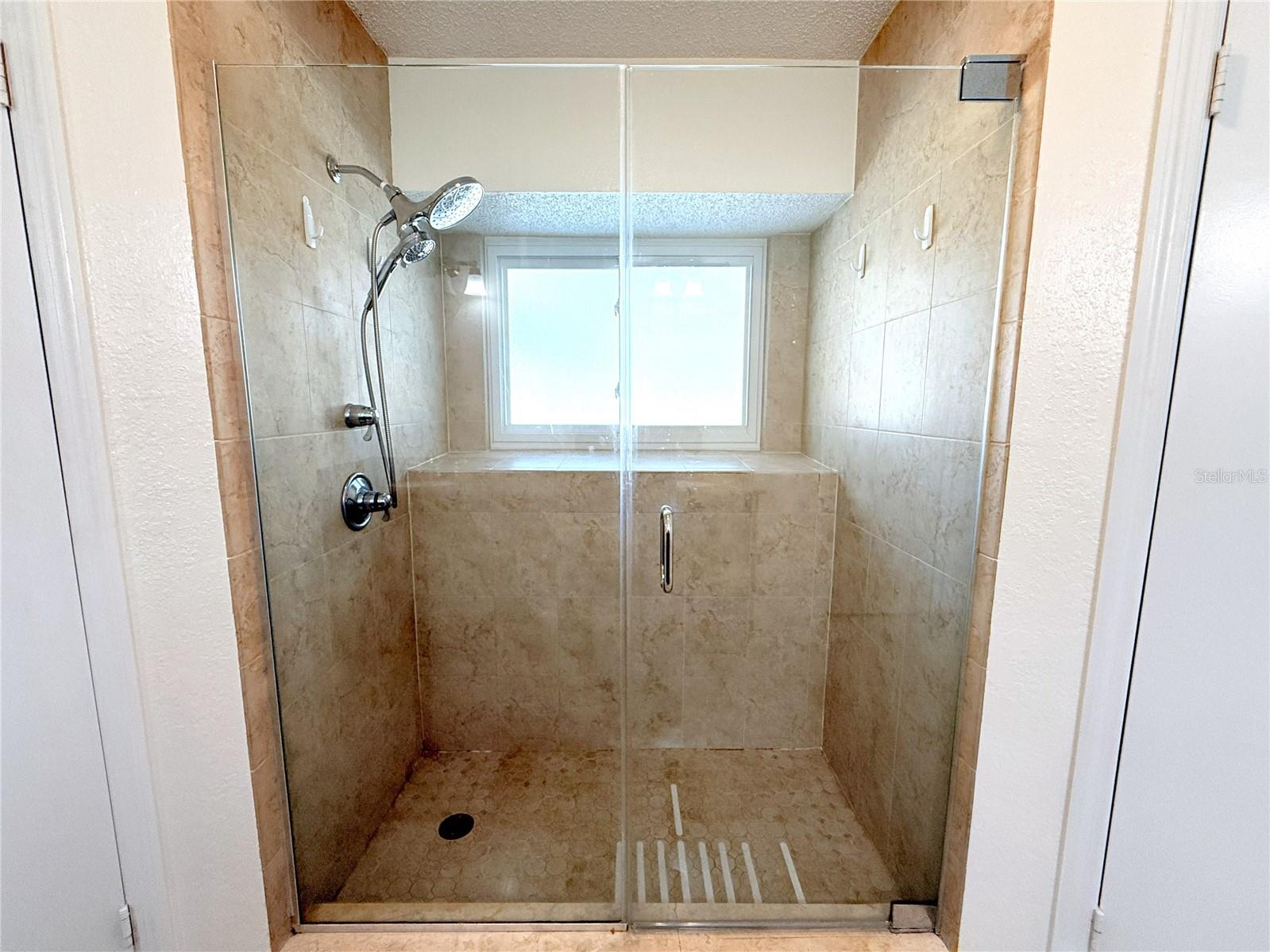 1913 Firethorn Ct Property Photo 55