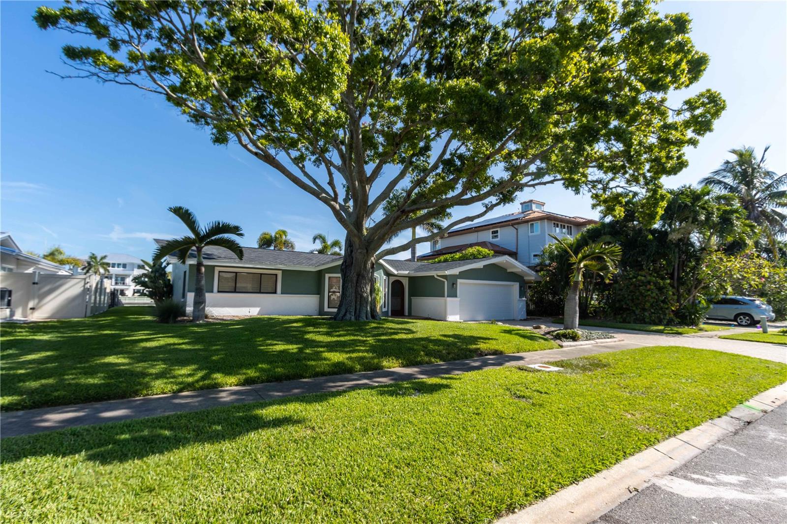 440 Palm Is Se Property Photo 44