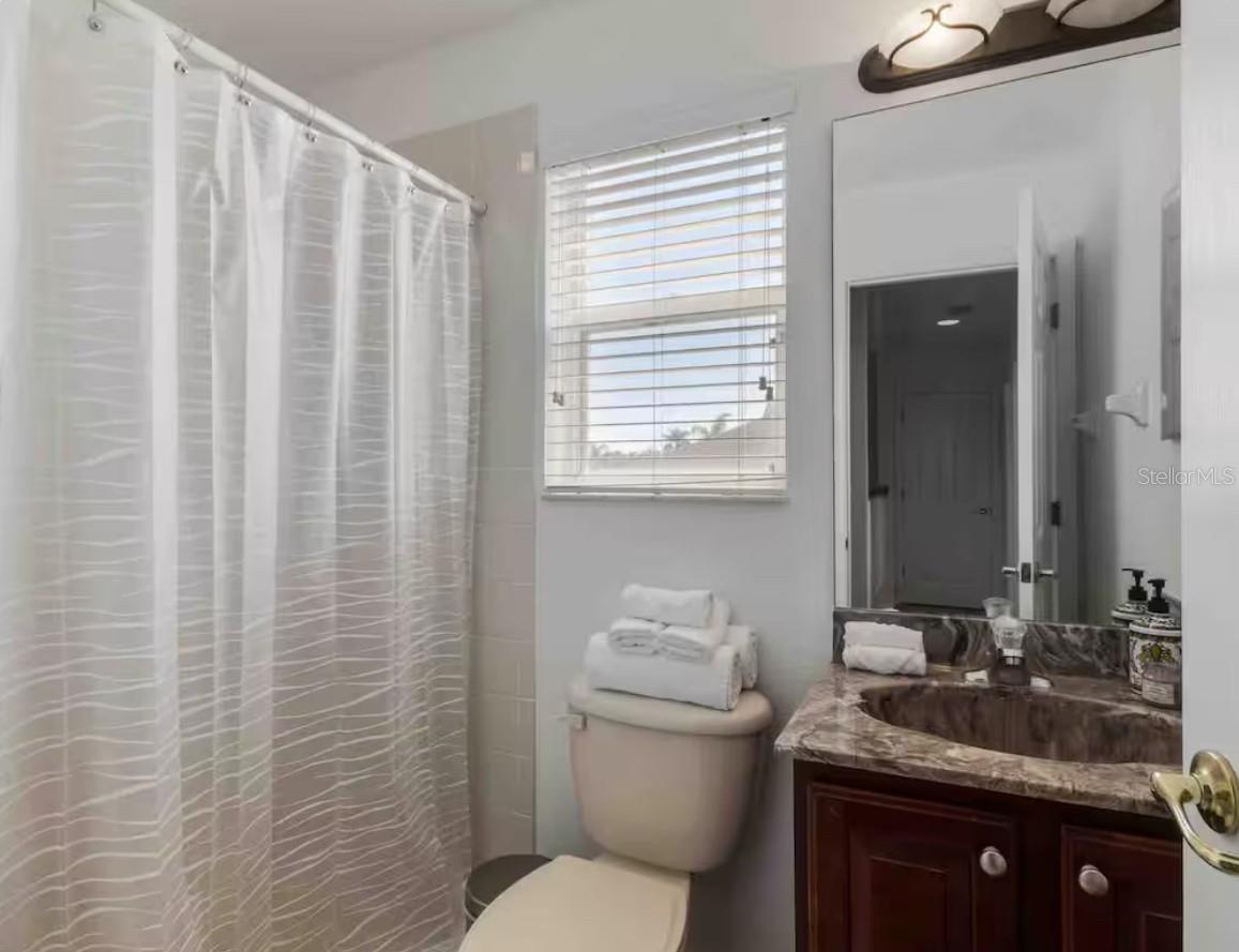 943 Corvina Dr Property Photo 30