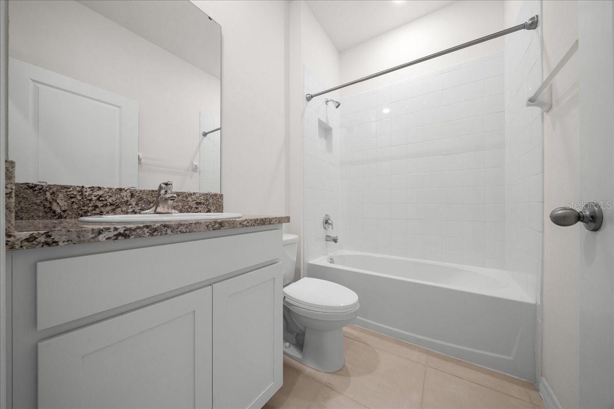8068 Sw 59th Ter Property Photo 32
