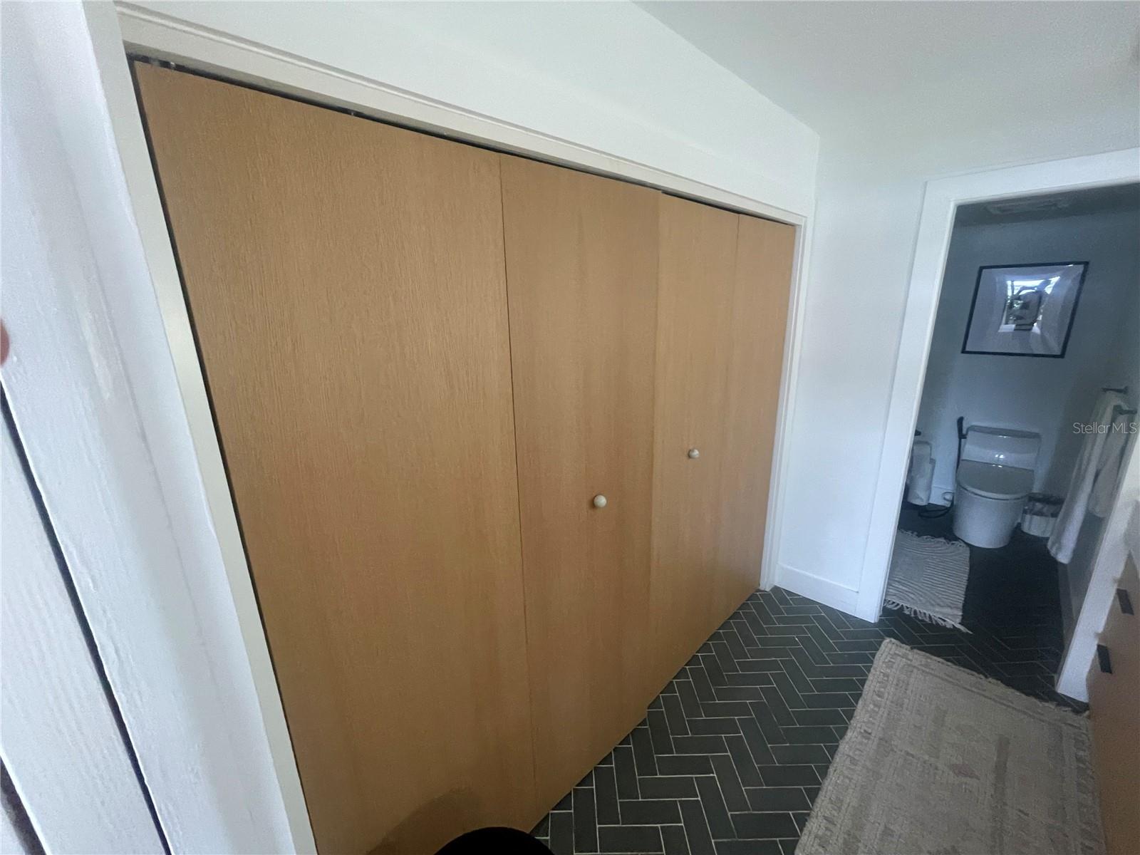 2 Adalia Ave #302 Property Photo 6