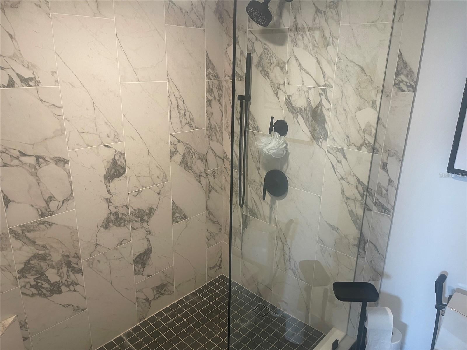 2 Adalia Ave #302 Property Photo 13