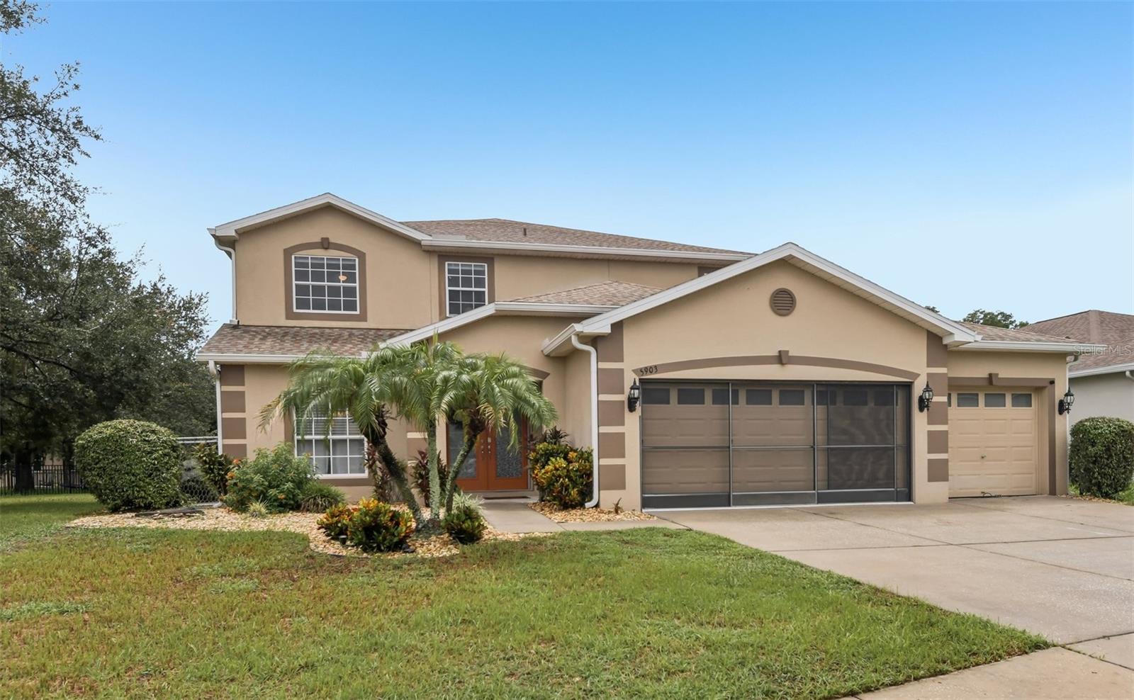 5903 Cape Loop Property Photo 1