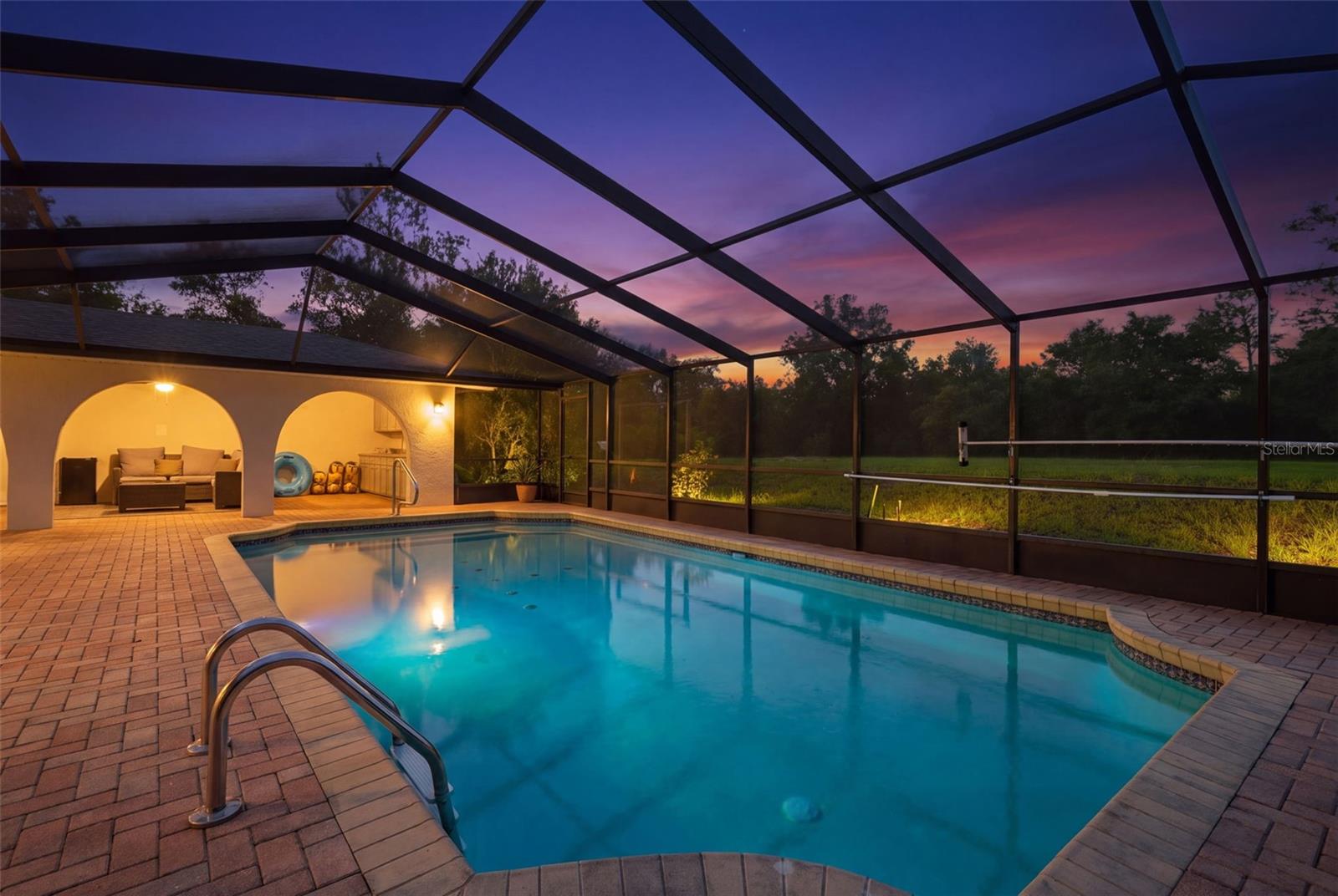 7231 River Country Dr Property Photo 3