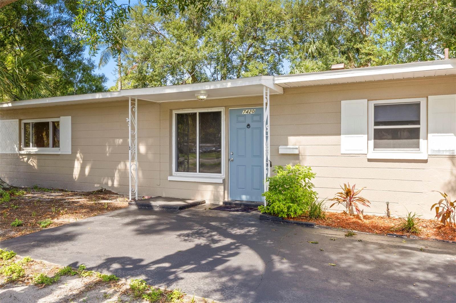 TB8533420 Property Photo 4