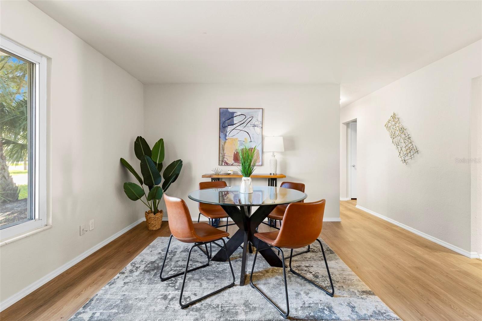 TB8533420 Property Photo 15