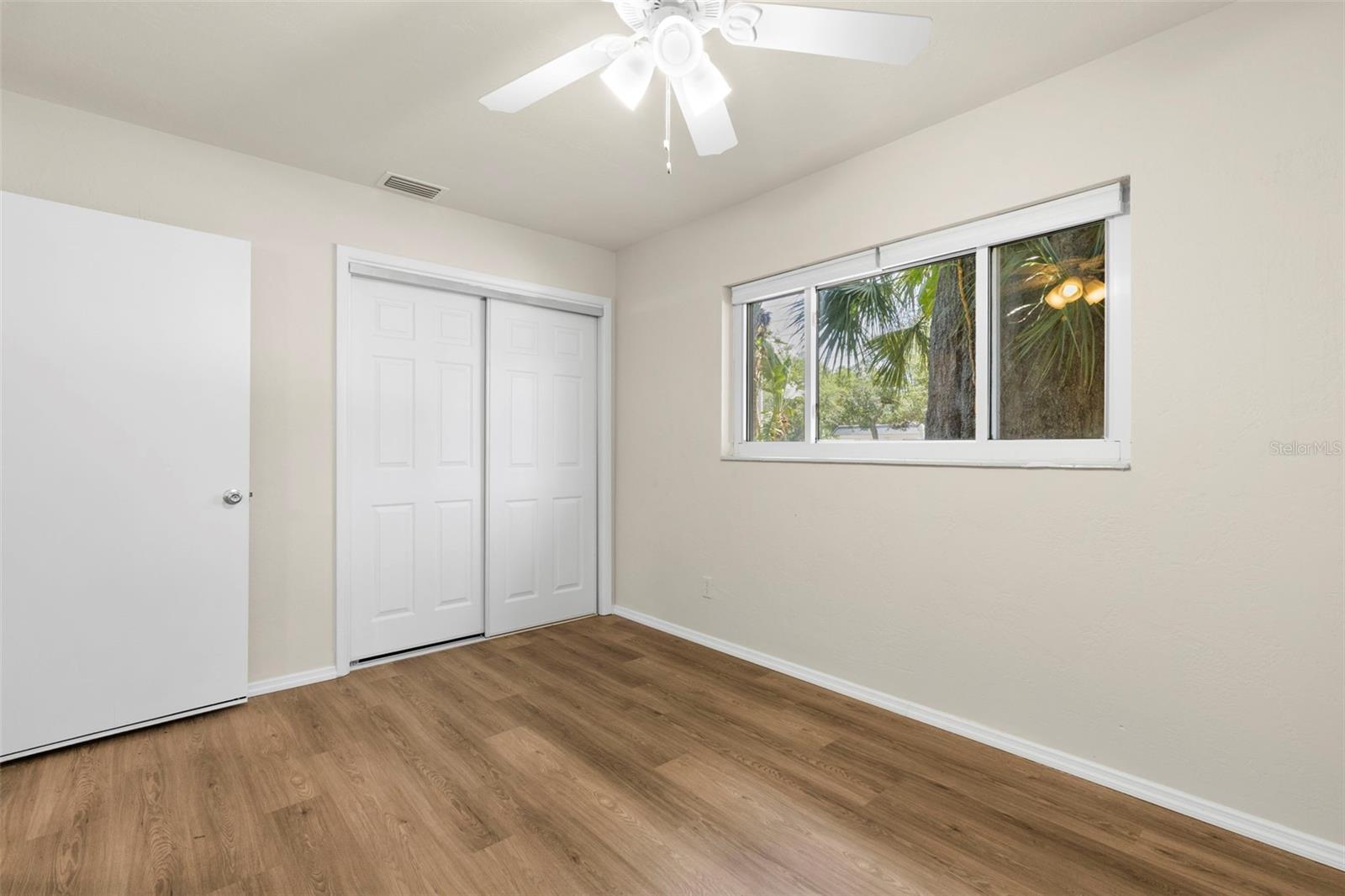 TB8533420 Property Photo 21