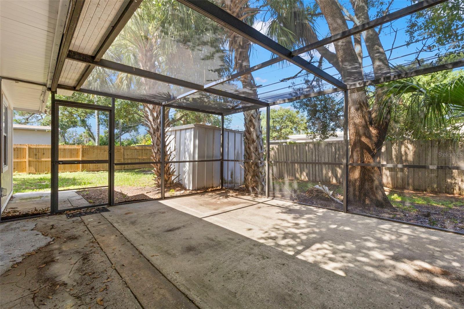 TB8533420 Property Photo 26