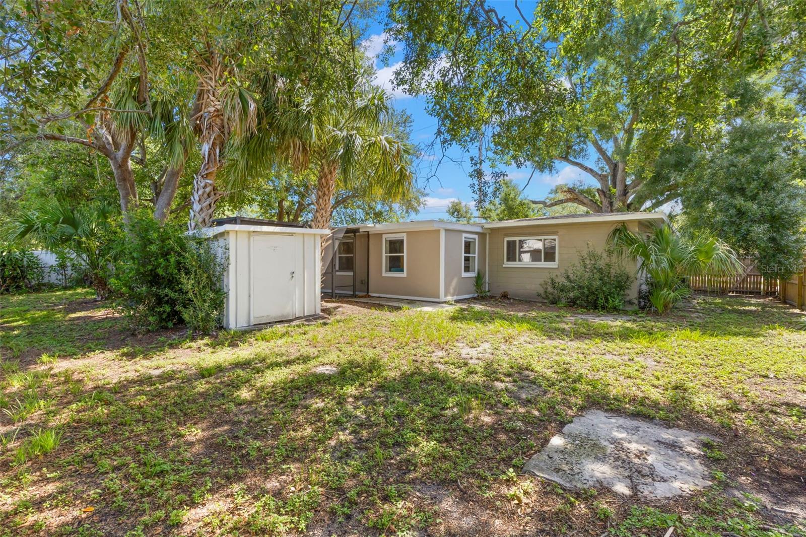 TB8533420 Property Photo 30
