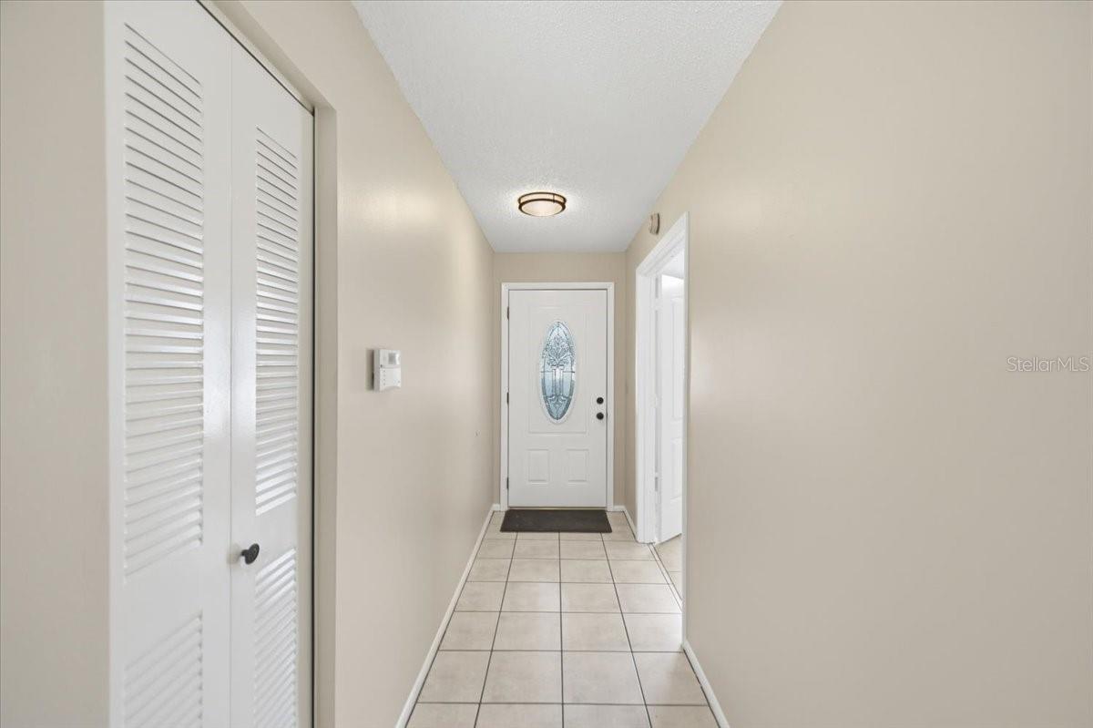 1901 Castle Bay Ct Property Photo 4