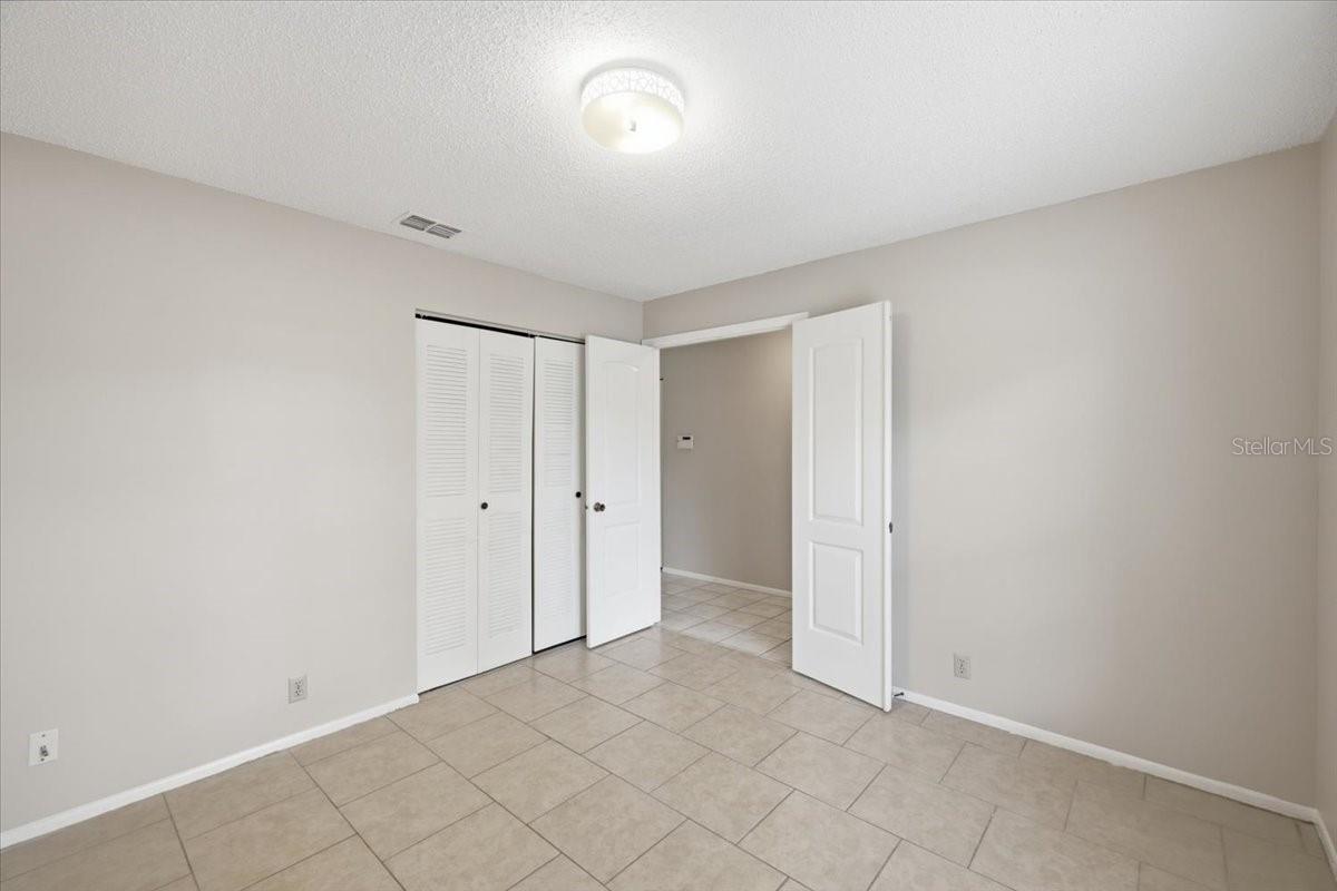 1901 Castle Bay Ct Property Photo 7