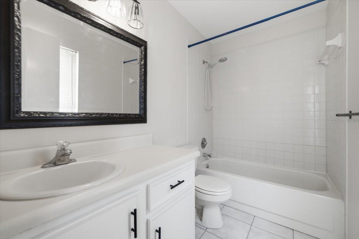1901 Castle Bay Ct Property Photo 20