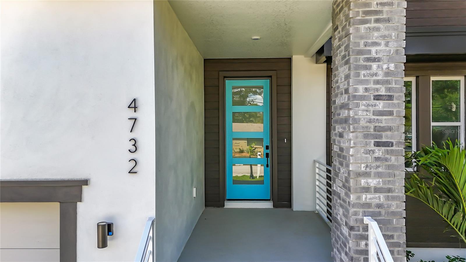 4732 W Wallcraft Ave Property Photo 2