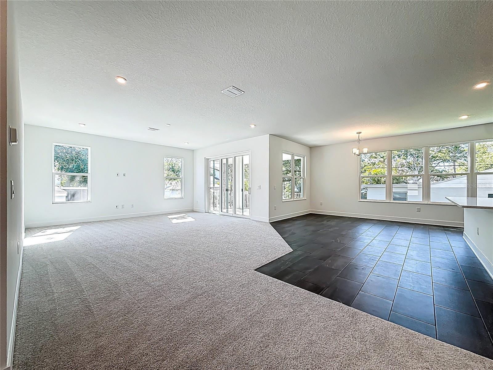 4732 W Wallcraft Ave Property Photo 16