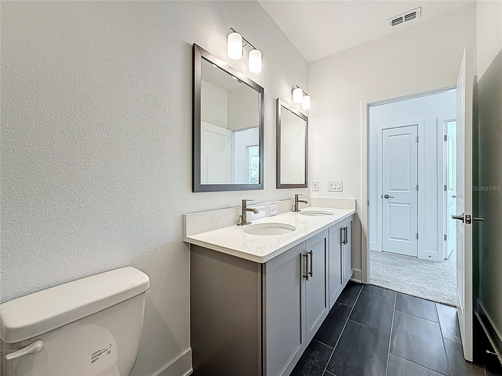4732 W Wallcraft Ave Property Photo 46