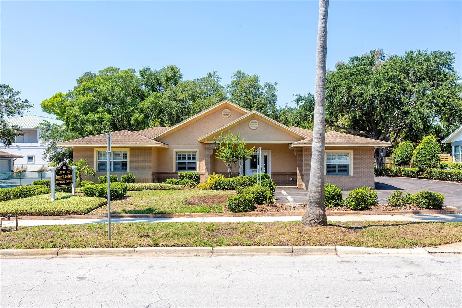 310 WILDWOOD WAY Property Photo 1