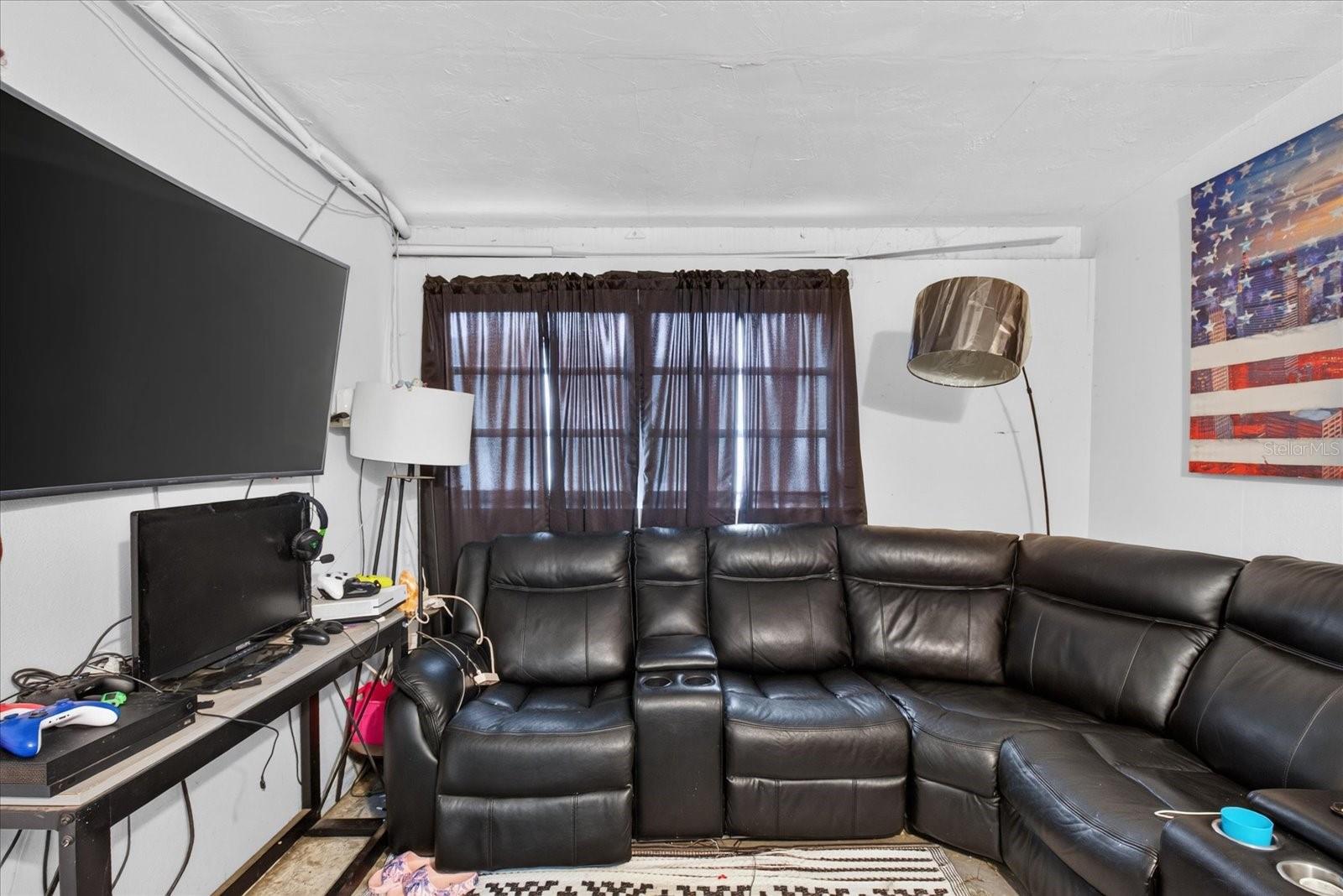 10538 Agate Ct Property Photo 36