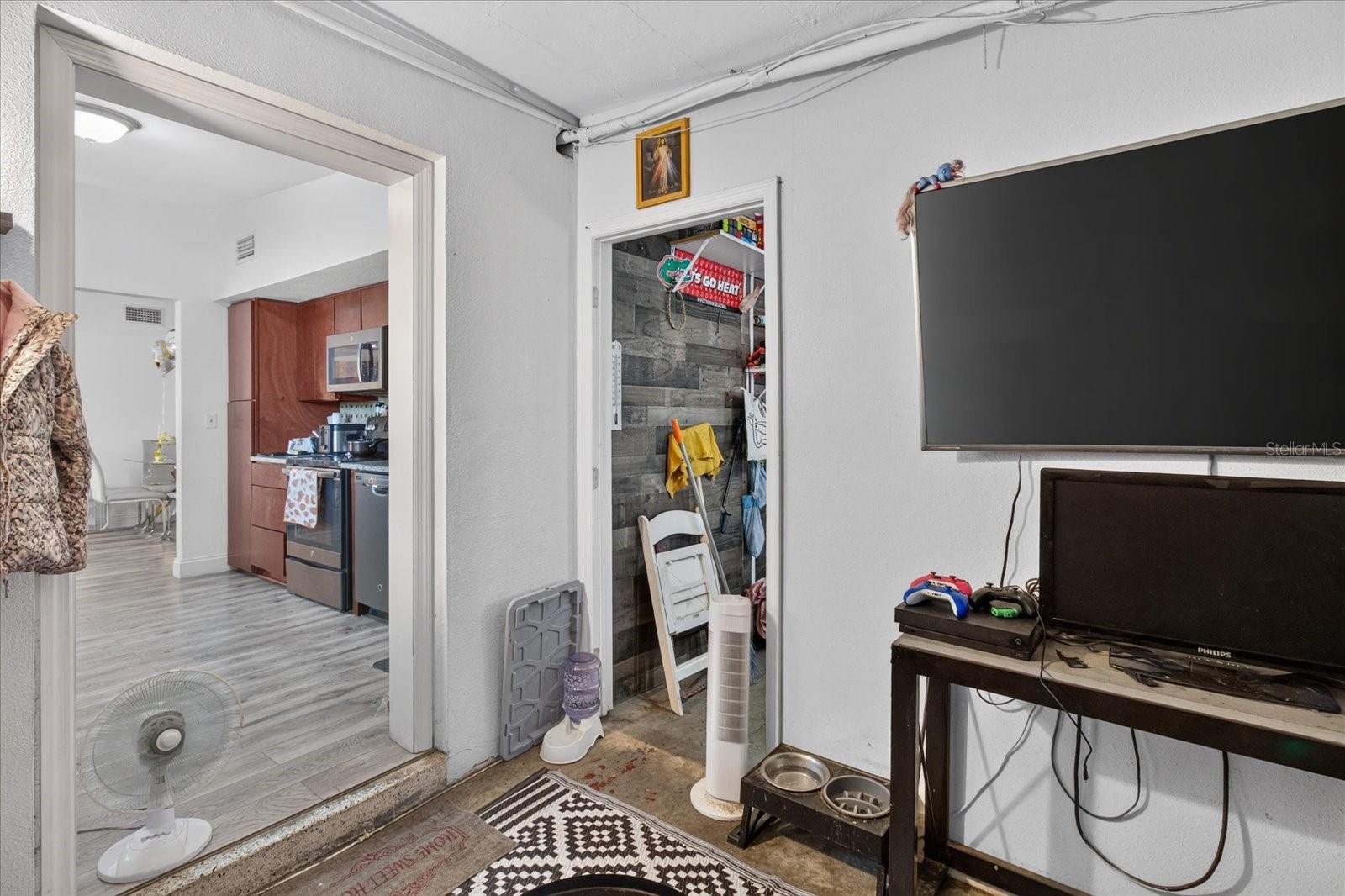 10538 Agate Ct Property Photo 37