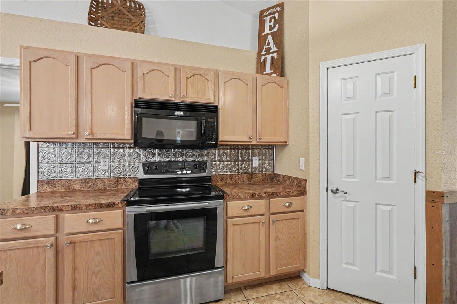 4618 Reola Rd Property Photo 9