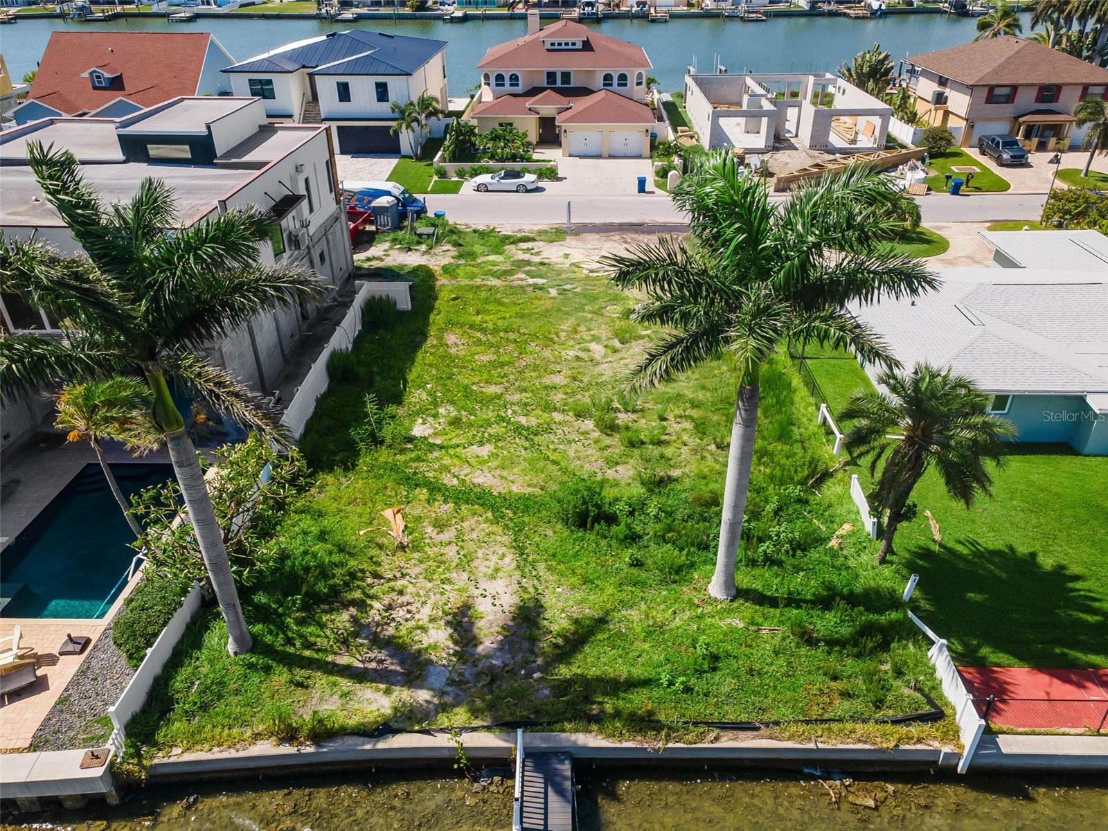 17043 Dolphin Dr Property Photo 19