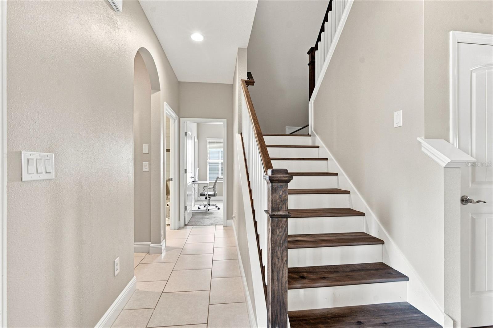 5306 Silver Sun Dr Property Photo 10