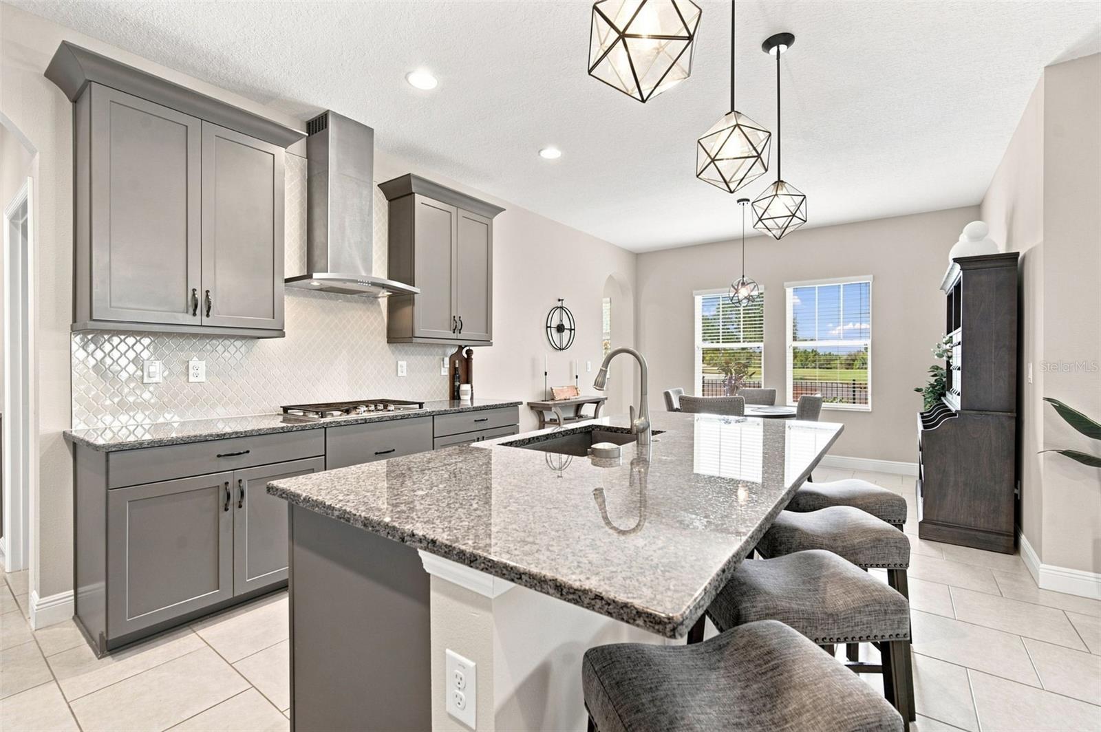 5306 Silver Sun Dr Property Photo 15