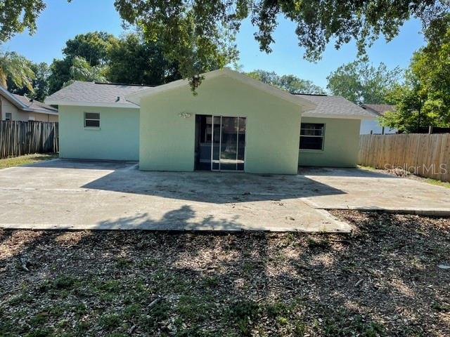 2055 Dodge St Property Photo 2